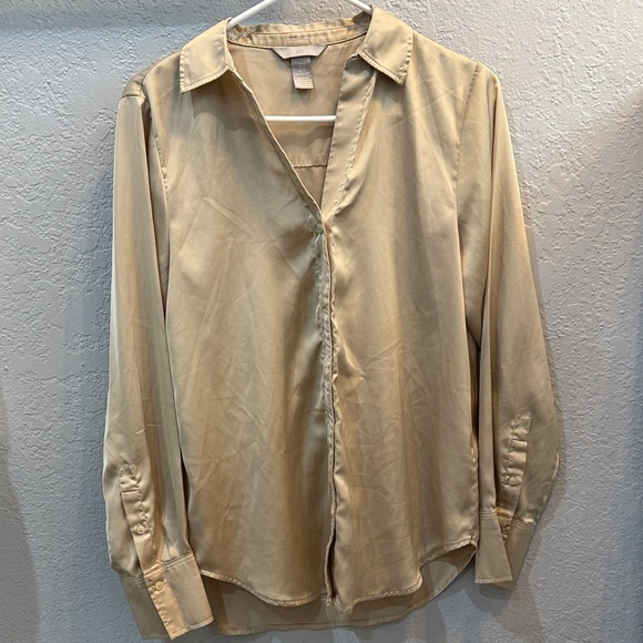 H&M Tops - H&M Light Gold Blouse